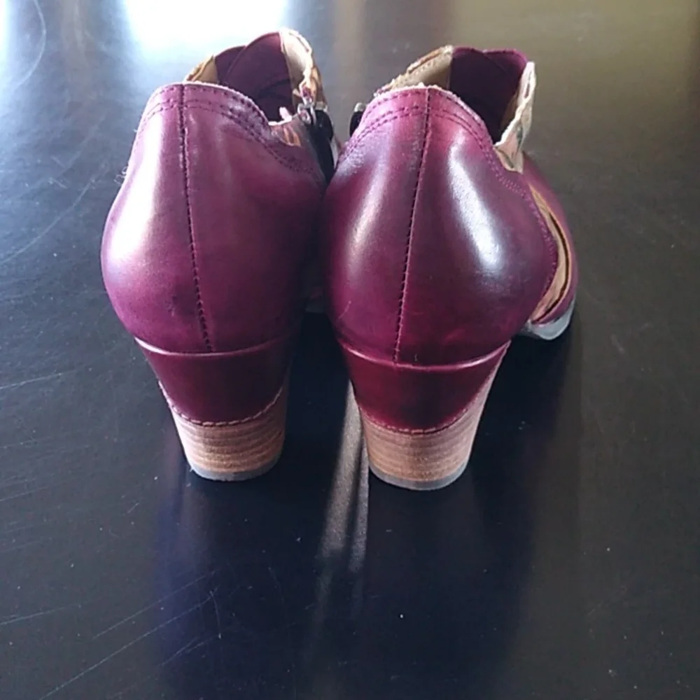 ELITE BY CORKY LEATHER ANKLE BOOTS SIZE 7 side zip plum floral color LIKE NEW - Picture 6 of 15